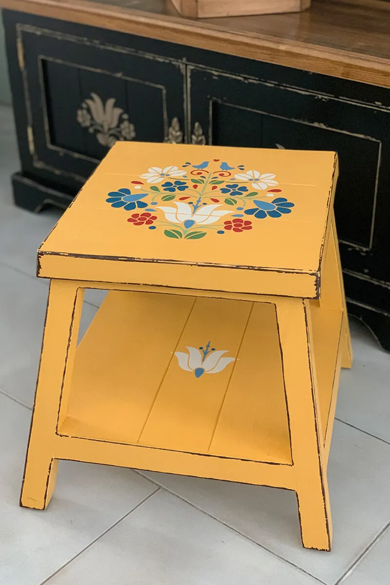 Elde boyanmış tabure sehpa, renk seçeneği 3